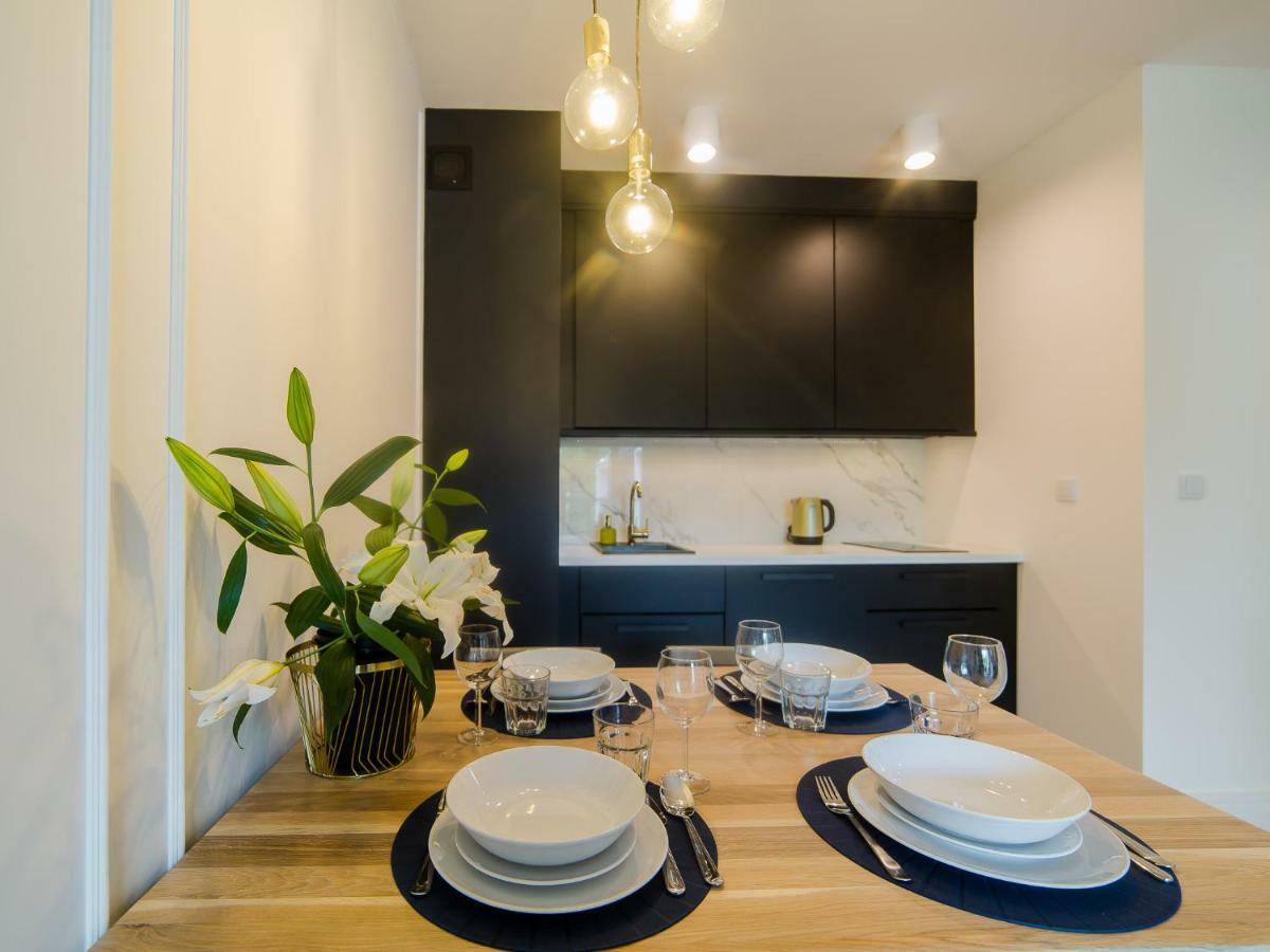 Apartament Dwie Sosny Sunnyway ウストロニエ・モルスキエ エクステリア 写真